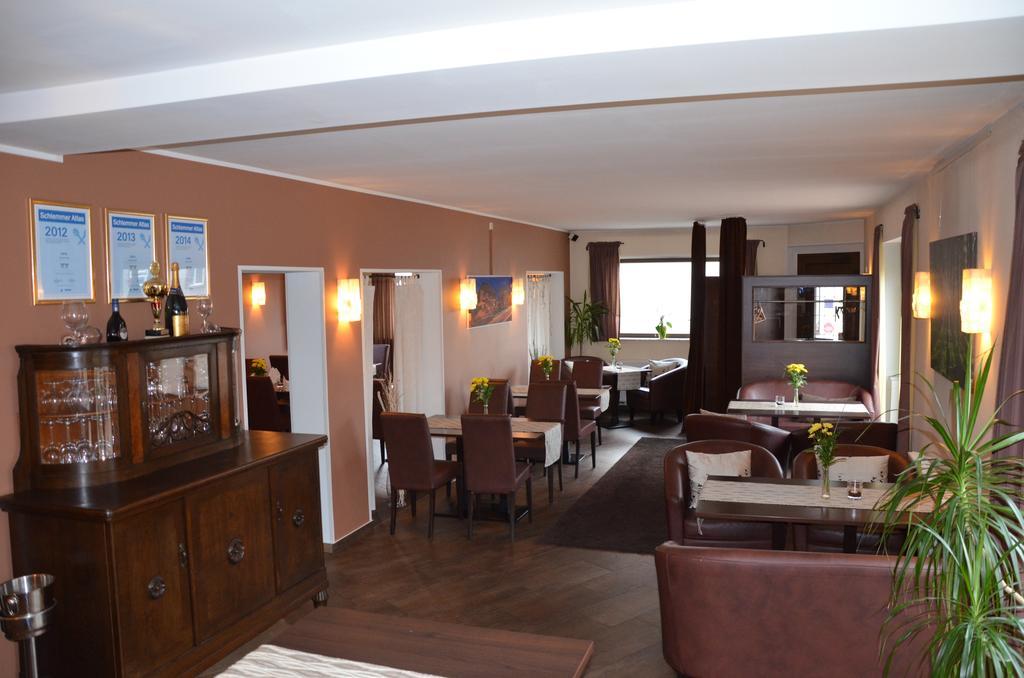 Lukas Restaurant Hotel Lounge Bar ชวาร์ซไฮเดอ ภายนอก รูปภาพ